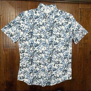 Mens short sleeve blue and white button down shirt by Topman size large.